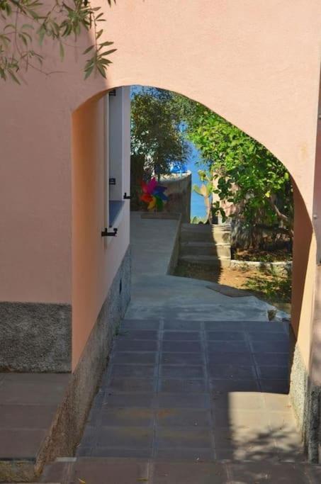 Appartamento Per 2 Persone Con Vista Sulle Eolie Casa Spisidda "Lipari" Gioiosa Marea Dış mekan fotoğraf